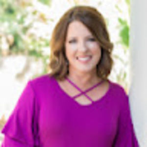 Meet your Posher, Michele